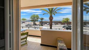 Studio front de mer terrasse wifi et clim