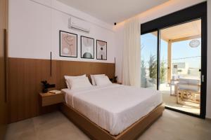 POLYTELIA - Luxury Living