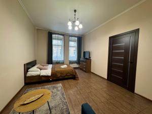 Old City Apartment with parking