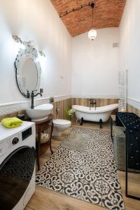 ATLAS apartment in the center