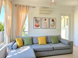 Your Home by the Sea 091