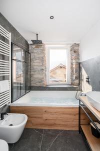 DN ART BLEVIO - APT N Romantic Lake Como Apartment with 1 bedroom and Indoor Jacuzzi - 5 guests