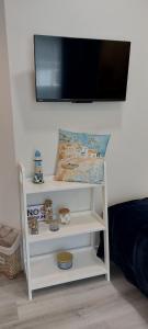 Stone House, Ocean Room