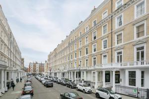 The South Kensington Terrace 3BR with AC