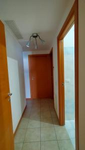 TRILOCALE DIRETTAMENTE SUL MARE- cod 511