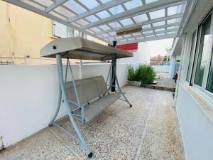 Garden Retreat Cozy Home 15 min Airport