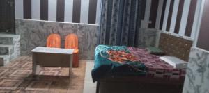 Astha Restorent & Geust House