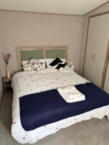 Diamond Touch Home