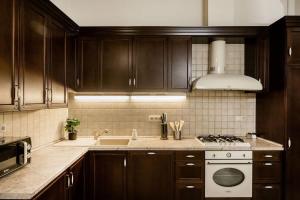 Historic Home Downtown Landmarks 19 Century