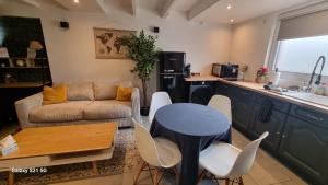 Chez Jean, Gîte tout confort avec terrasse