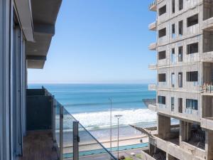 Luxurious 2 bedroom condo with partial ocean view