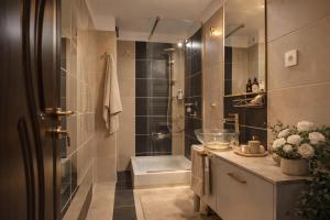 Bright Minimalist 1-Bedroom Apartment in Bucharest
