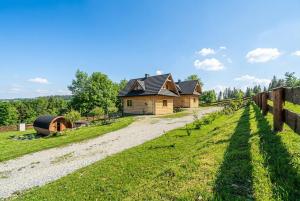 Orawskie Ranczo-Domki w Naturze z Jacuzzi & Sauna