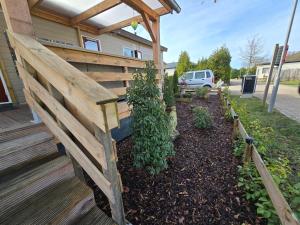 Chalet bij Opa en Oma, huiselijke gezelligheid in bosrijke omgeving!