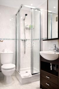 R2R-Apartamento con piscina y garaje - C01A10