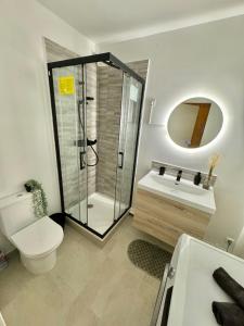 Cozy and spacious 100 m2 1 min from RER D