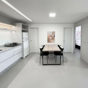 Loft de Luxo há Poucos Passos do Shopping CG