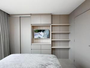 Loft de Luxo há Poucos Passos do Shopping CG