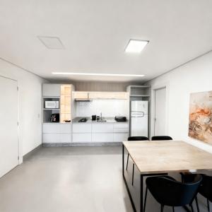 Loft de Luxo há Poucos Passos do Shopping CG