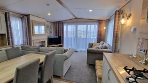 Ambleside Holiday Retreat, West Sands