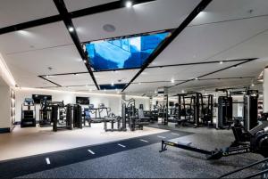 Executive Chelsea Waterfront Two Bedroom Home