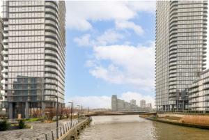 Spectacular View Penthouses In Central London