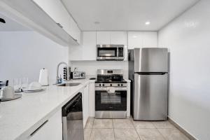 Private 1BR Retreat Near Beaches & Stadium - 510