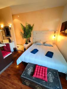 Le Cocon Des Arcades - Central, charmant balcon -