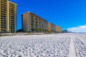 Phoenix IV 4071 condo