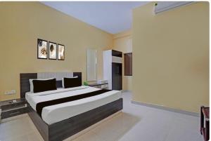 Hotel Sri Krishna palace