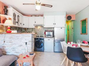 Apartment Dominica-9 by Interhome