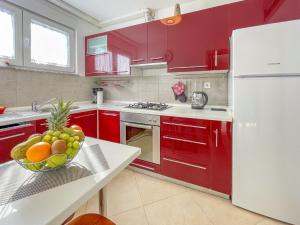 Apartment DaNi by Interhome