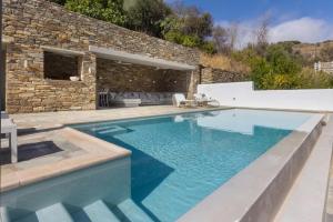 White Dovecote Villa with Private Pool, Tinos