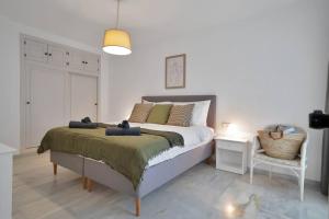 NEW Calahonda Getaway with Pool & Amazing Views