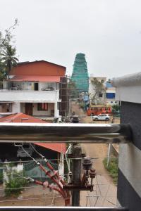 KJ ROOMs