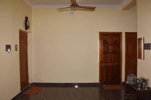 KJ ROOMs