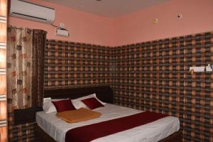 KJ ROOMs