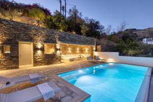 White Dovecote Villa with Private Pool, Tinos