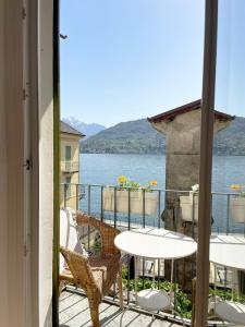 Stunning property facing Como Lake, Tremezzo
