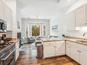 25 Heath Drive by Beach Properties of Hilton Head