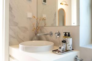 Almada 559 - Nobre Hideaway