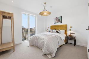 Limehouse Suites Yew