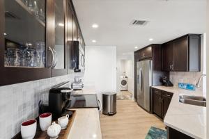 3408 Windsor Court South
