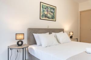 City Vibes Apartments 7