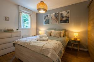 Le Cocon T2 cosy, piscine et parking privé