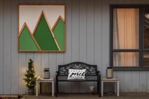 Laurel Creek Cottage - Powder Horn Mountain