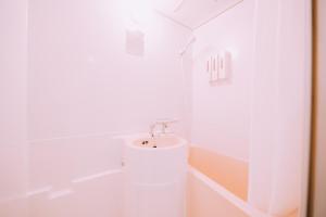 Fukuoka Hakata Stay - Spacious & Stylish Apt