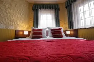 Noclegi I Restauracja Zodiak - Pyskowice