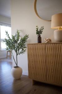 Lovely 2 Bed Apartment, Sleeps 6, Edinburgh
