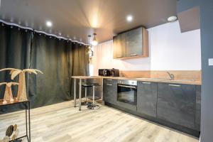 Suite de luxe Balnéo et Cinéma Le Saona